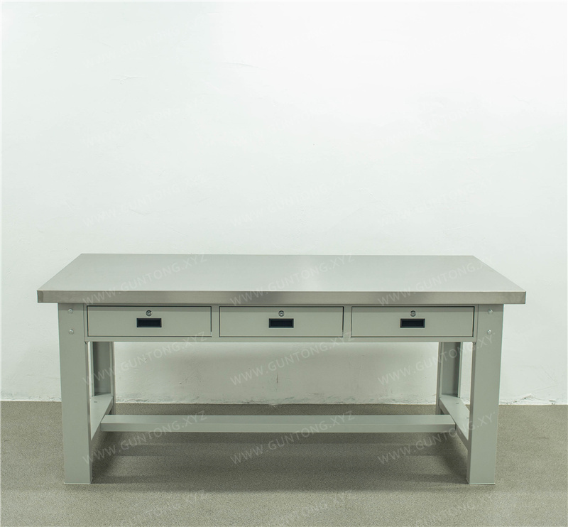 无挂板三抽拉挡不锈钢Workbench