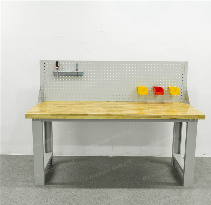 榉木Workbench带单挂板