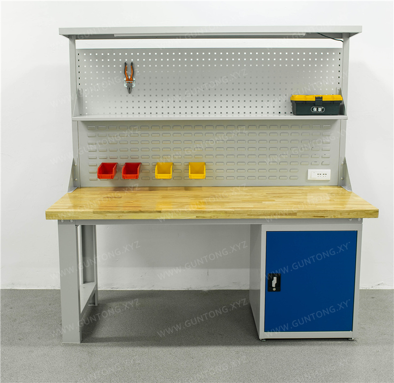 单门柜榉木Workbench带双挂板