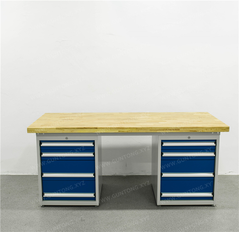 双四抽落地柜榉木Workbench
